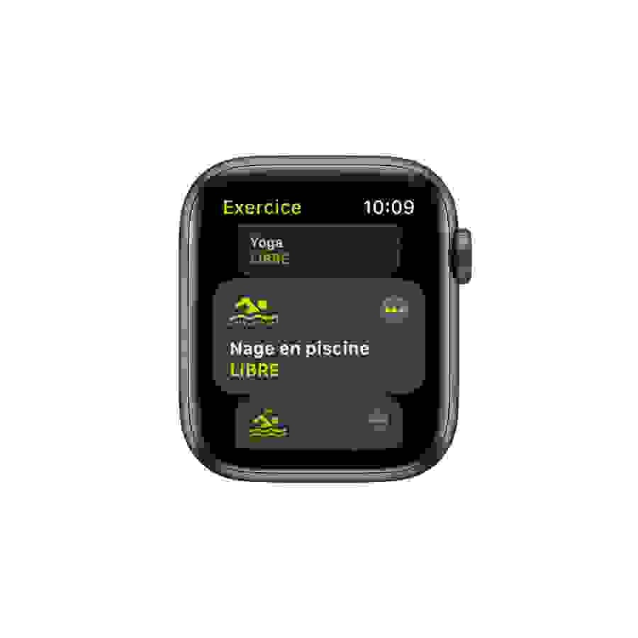 Apple Watch SE GPS, 44mm boitier aluminium gris sidéral avec bracelet sport noir n°3